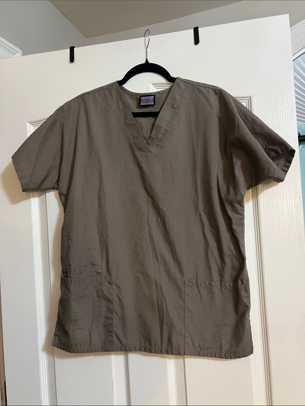 Cherokee Women’s V‑Neck Scrub Top in  Olive/Taupe